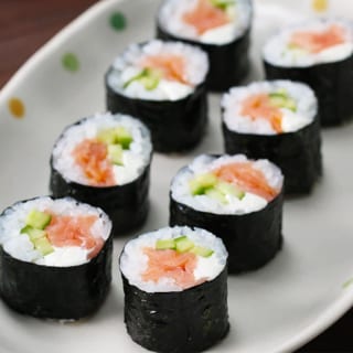 10. Spicy Tuna Sushi Roll