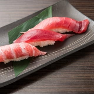 5. Tuna Maguro